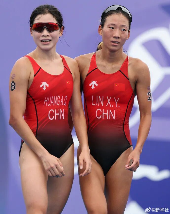 中国选手林鑫瑜（右）和黄安琪
